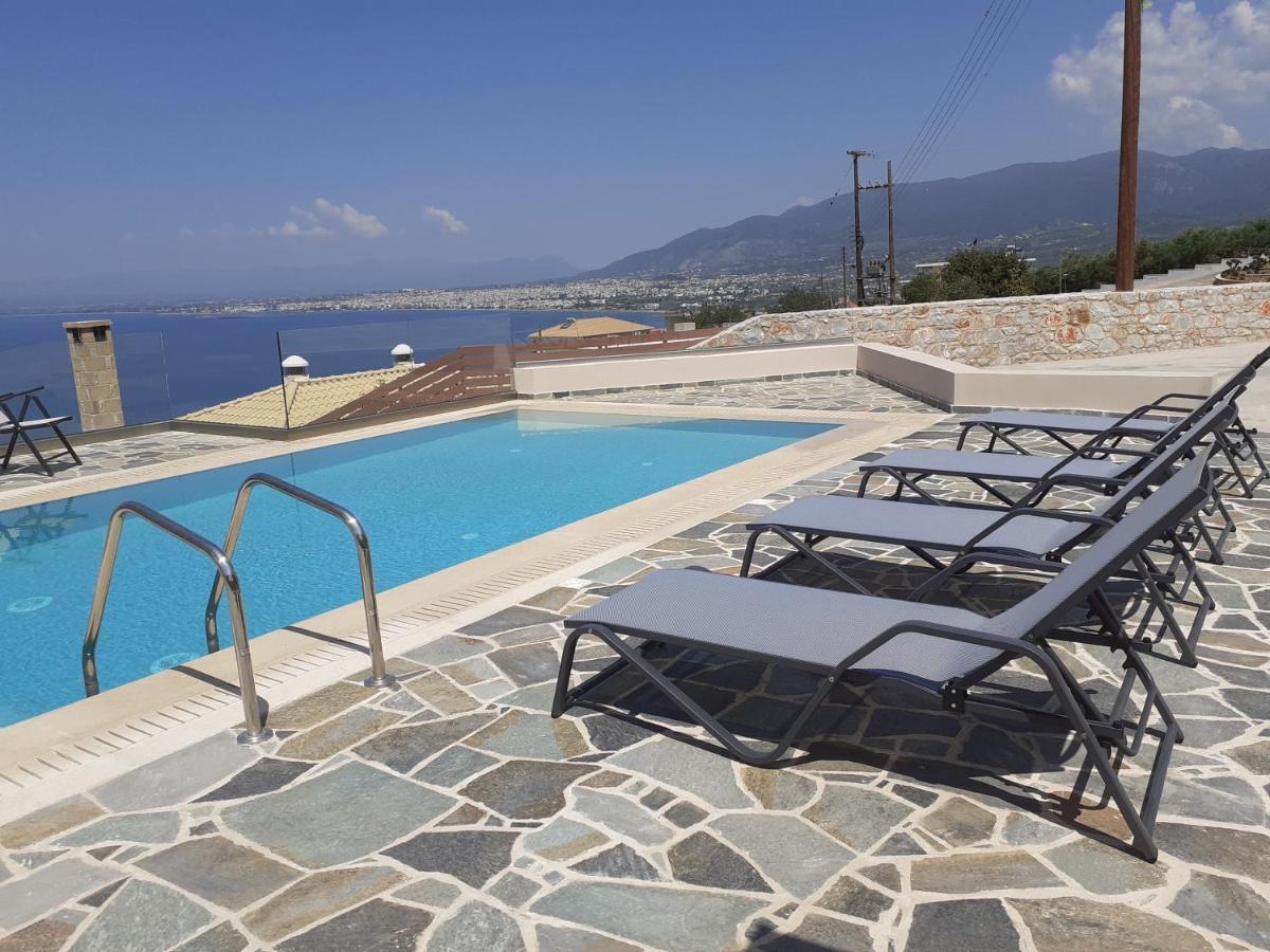 Villa Dafni - Infinite Sea Vistas With Private Pool Kalamata Extérieur photo